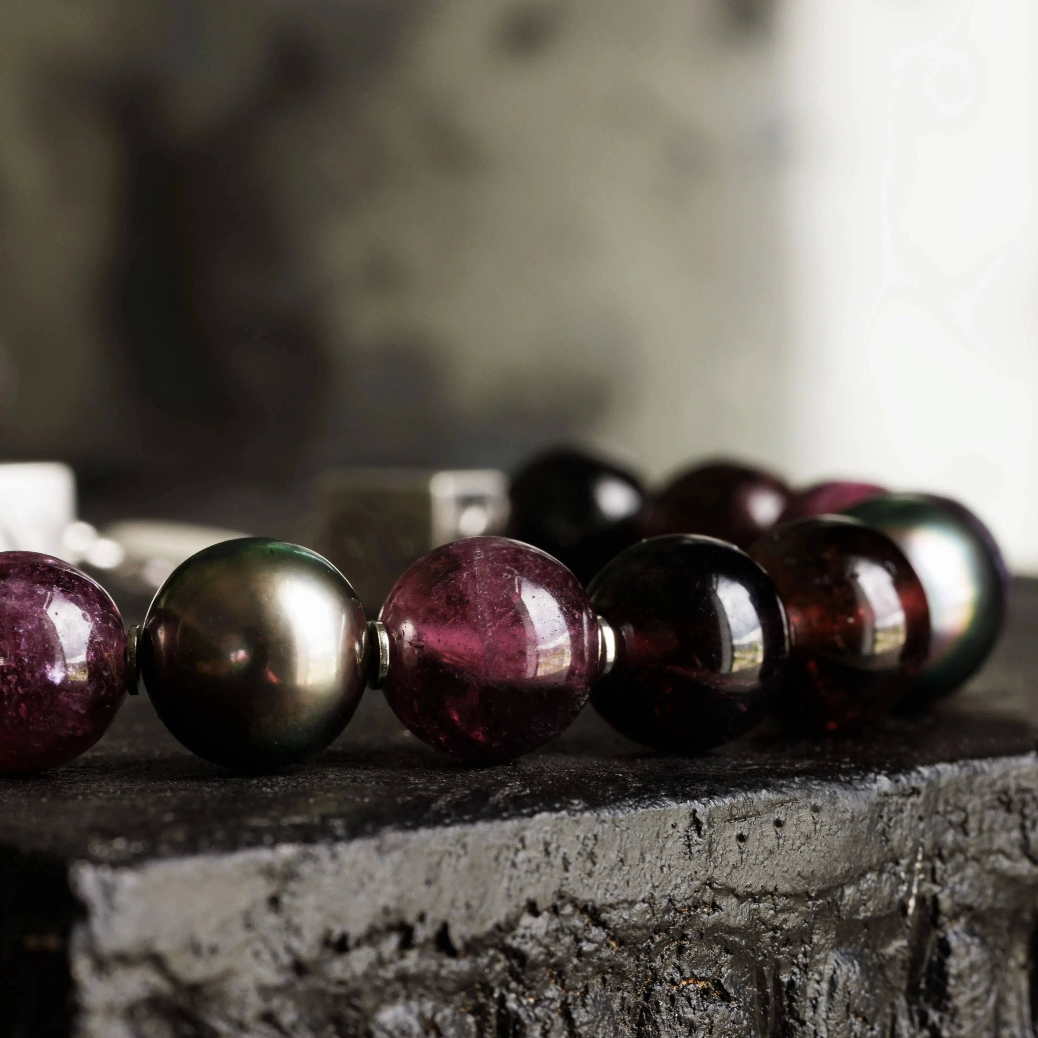 Purple Tourmaline - Tahiti Pearl Bracelet I (10mm)