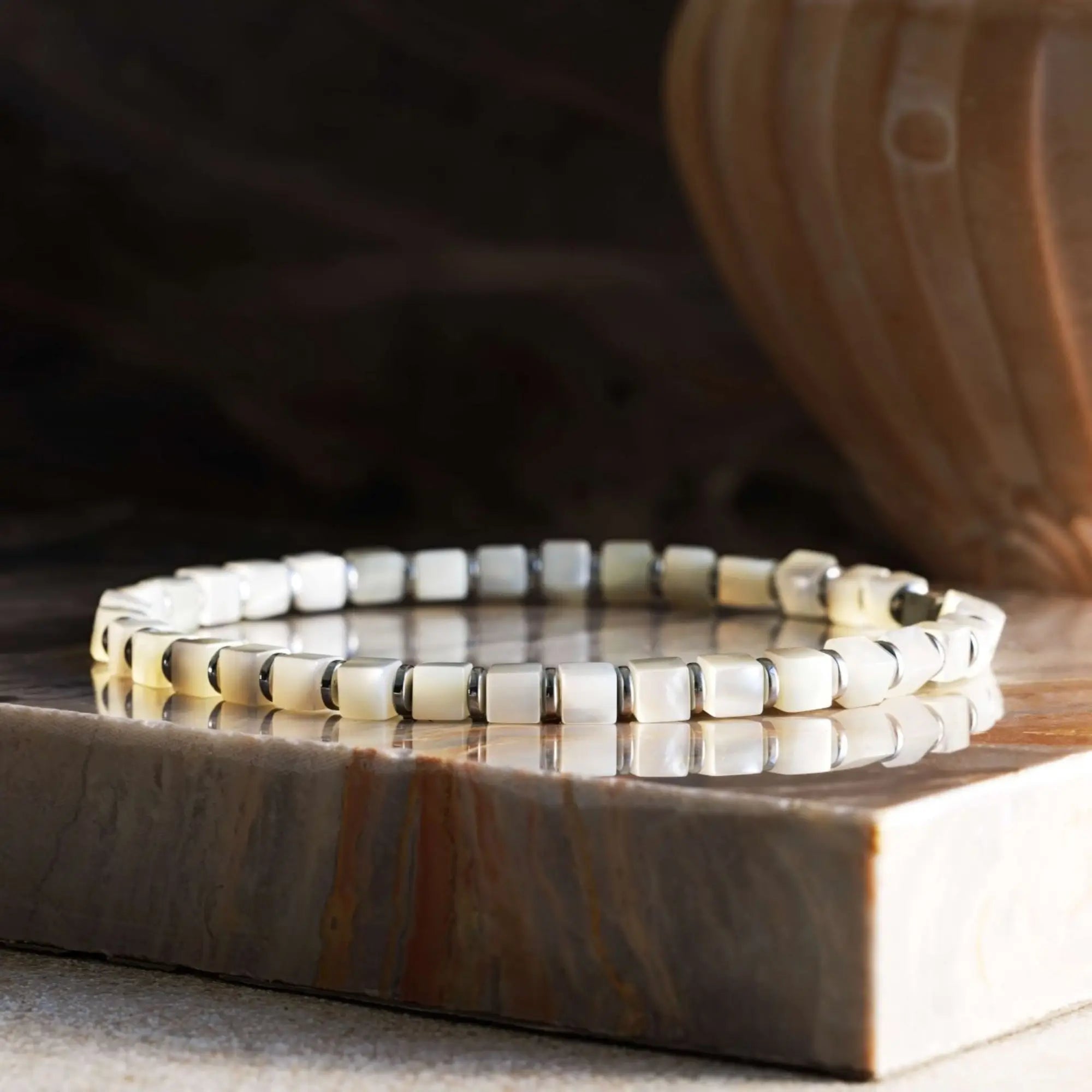 Mother of Pearl Bracelet I (4mm)